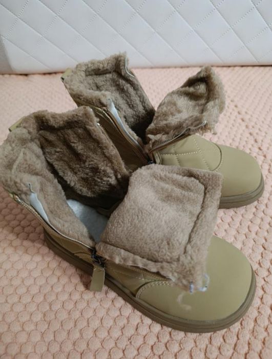 Продам нові жіночі зимові черевики