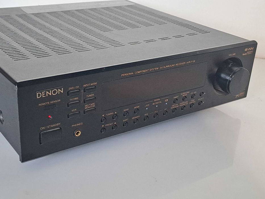 Amplituner Denon AVR-F100