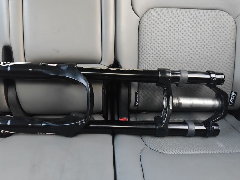вилка rockshox boxxer