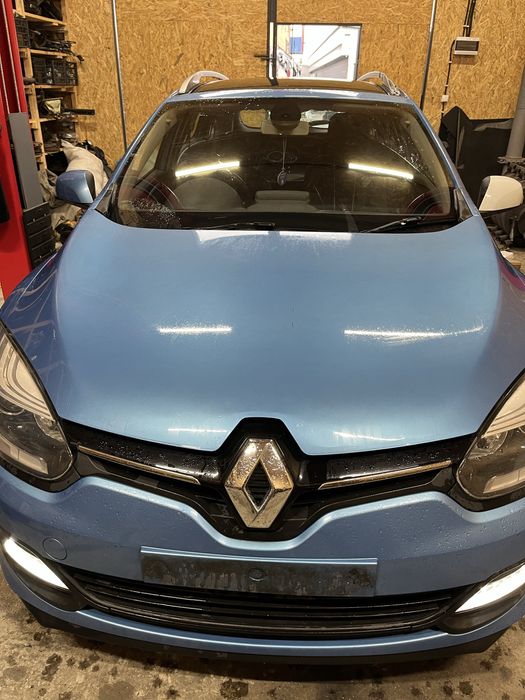 Розборка шрот реноМеган3 renault megan3 крило капот дверка