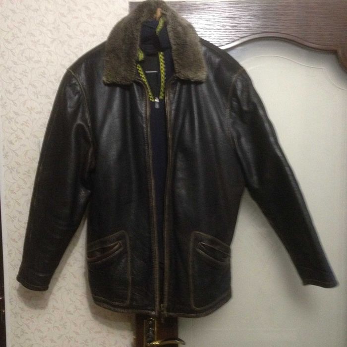 Верхняя мужская одежда