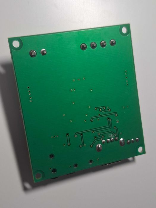 Wzmacniacz stereo JY-L757 2 x 50 W, BT, AUX, TF card, USB, pilot