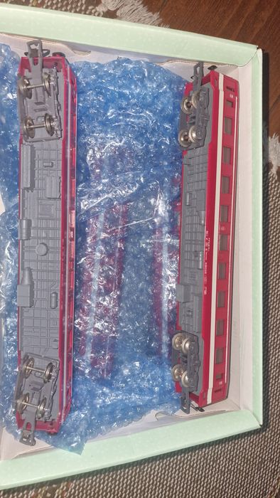 Carruagens novas rodas metal