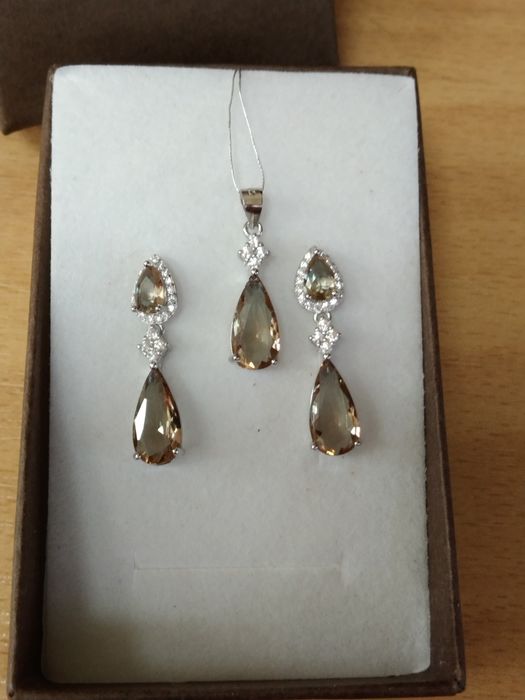 Srebrny komplet kolczyki i wisiorek łezki, srebro 925