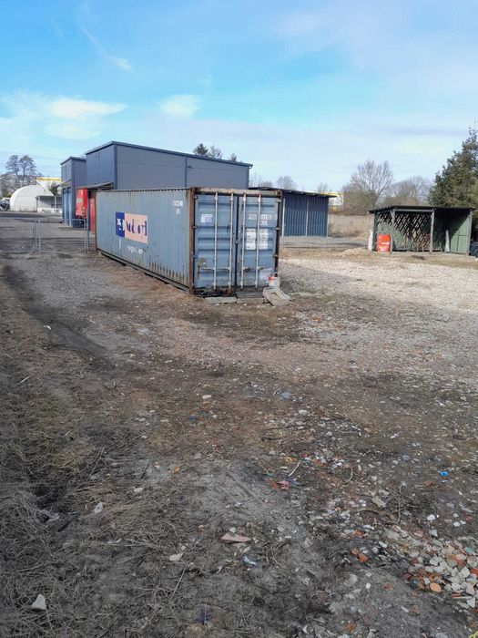 Plac utwardzony pod usługi