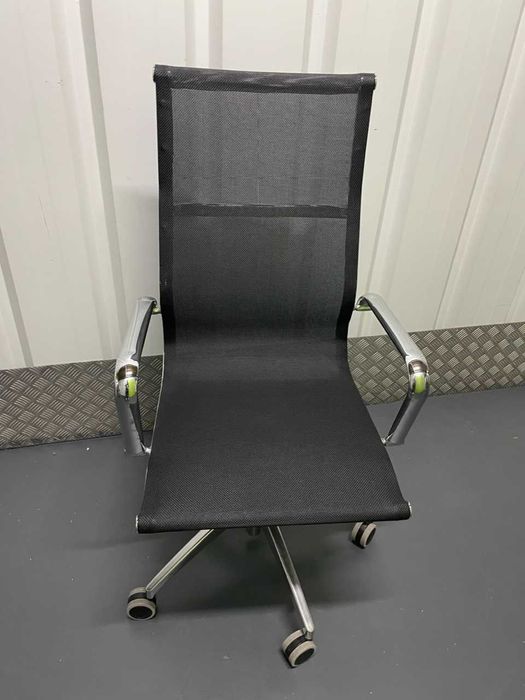 Cadeira de Escritório Preta Premium