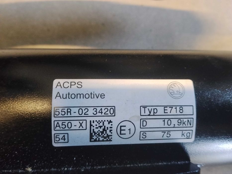Oryginalny Hak Holowniczy Skoda ELROQ 5LJ803881