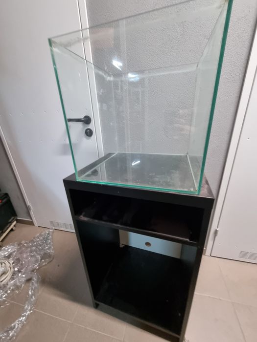 Akwarium kostka 91l z szafką