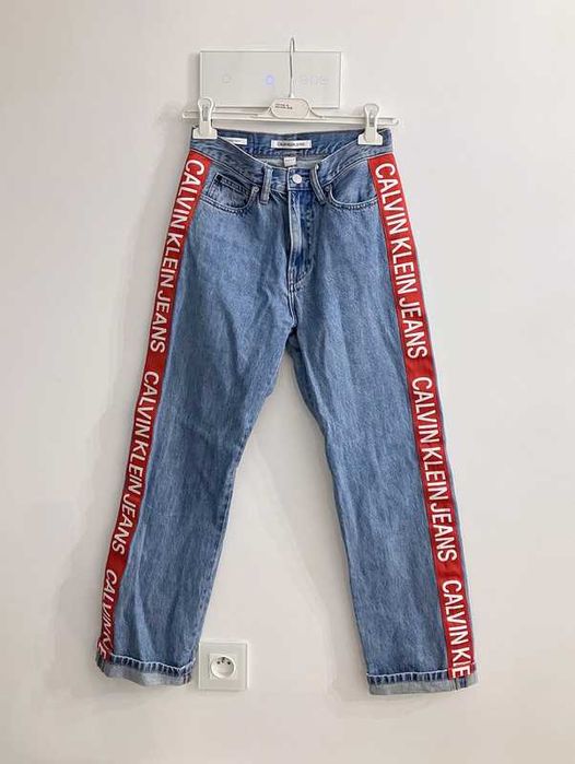 Jeansy Calvin Klein vintage wysoki stan czerwony lampas premium