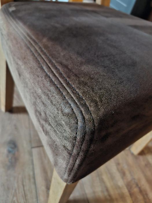 Sprzedam krzesła dębowe