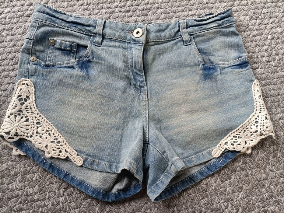 Spodenki jeansowe r.36 koronka