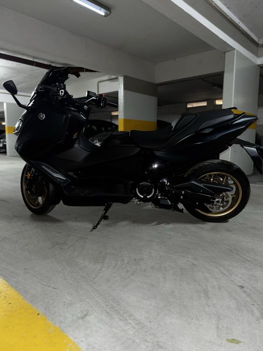 Tmax 560 tech max