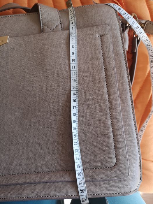 Mala de senhora portátil