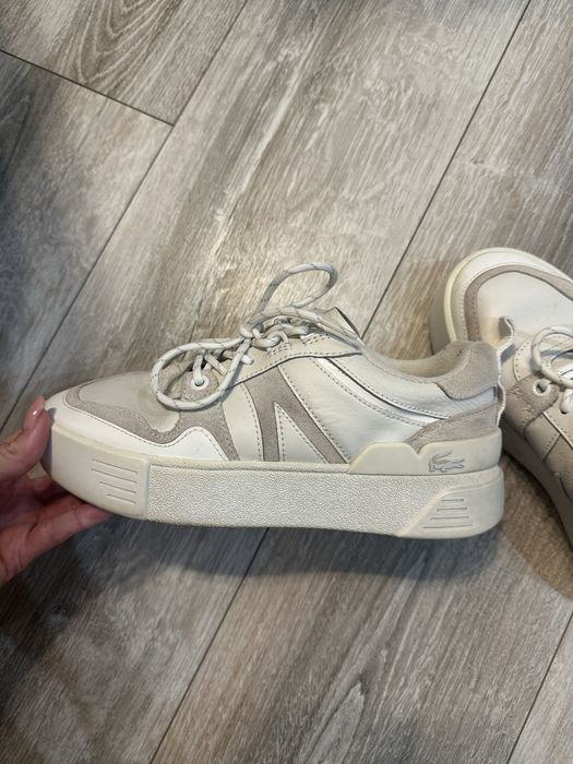 Жіночі кеди Lacoste