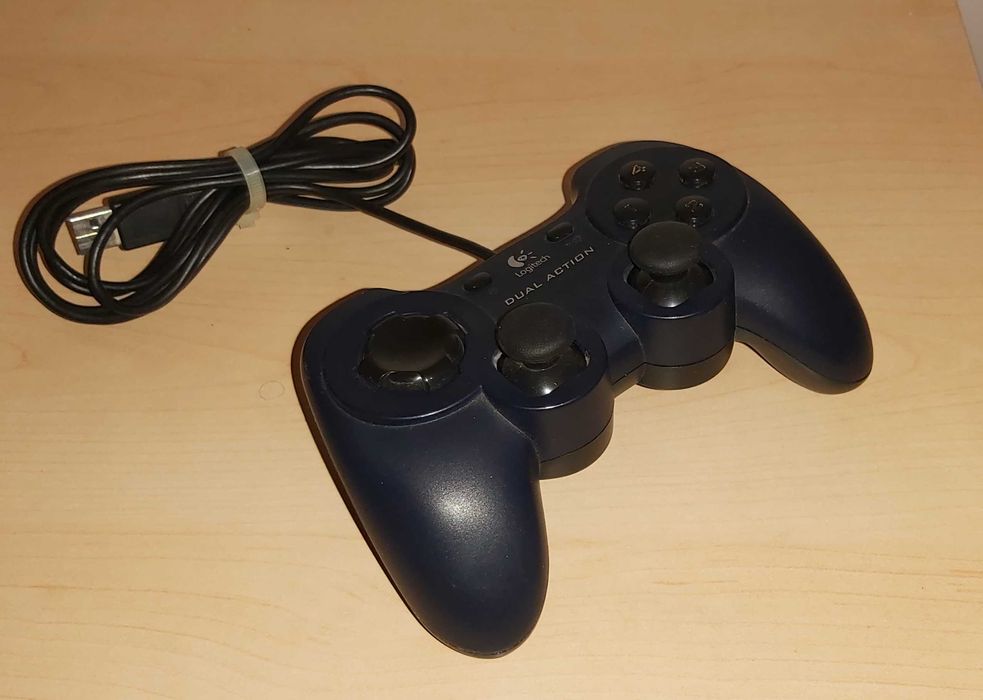 Comando logitech dual action