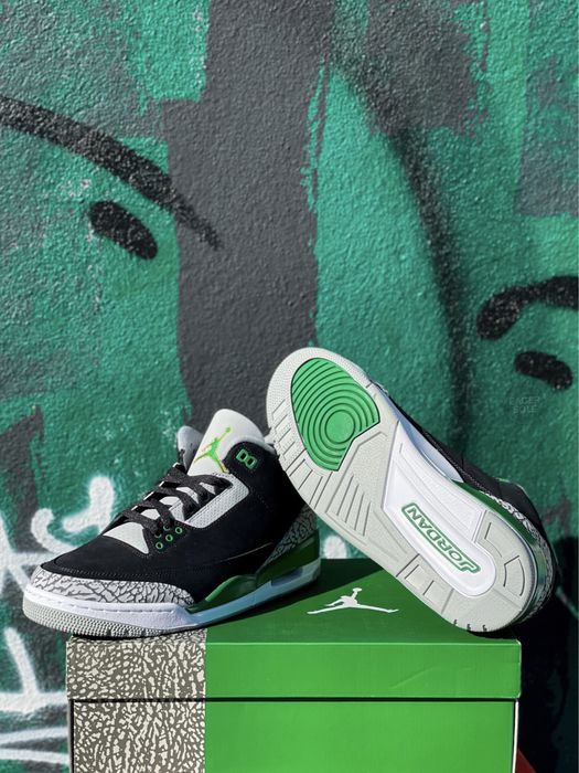 Air Jordan 3 Retro Pine Green