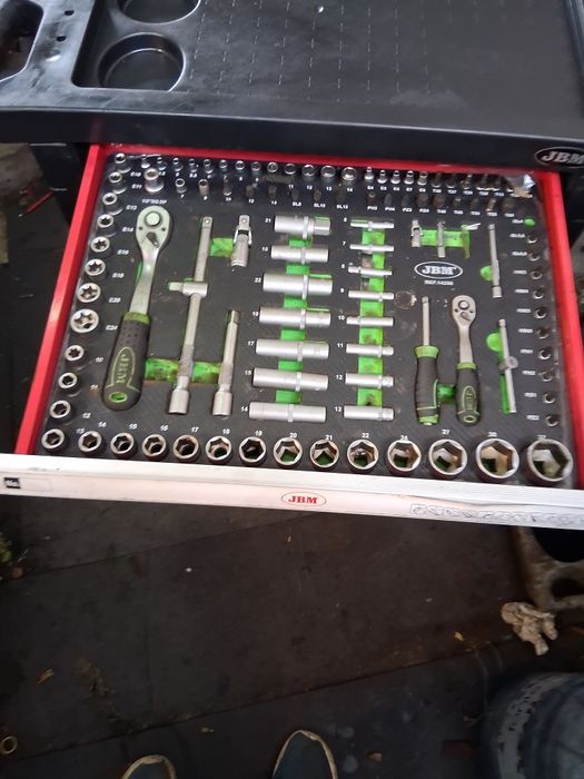 Car Tools438170274109870083