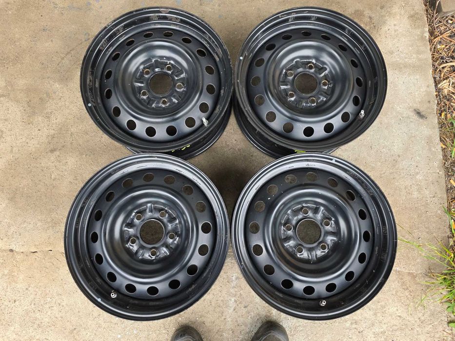 Oryginalne felgi stalowe z czujnikami ciśnienia MITSUBISHI OUTLANDER 16" 5x114,3 6,5J ET 38