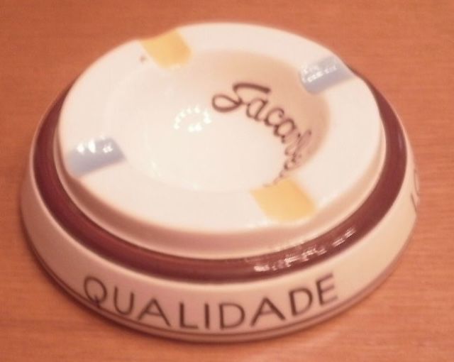 Cinzeiro publicitário de Sacavém