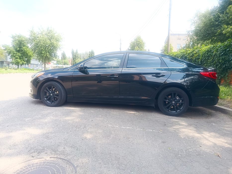 Продам автомобіль Hyundai Sonata