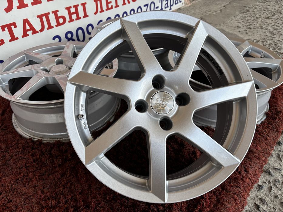 Peugeot 2008 3008 308 208 Partner Citroen C3 Berlingo C4 R17 4x108