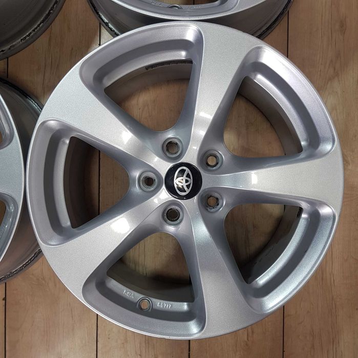 Диски Toyota R17 5x114 Camry Corolla Avalon RAV4 Prius Suzuki Lexus GS