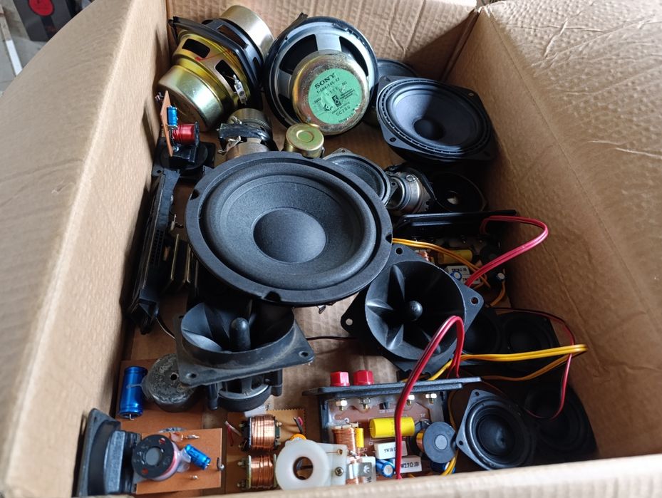 Various items in good condition.444559482736486401