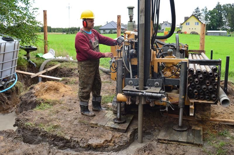Studnie głębinowe pomorskie, wiercenie studni ,montaż pomp głębinowych