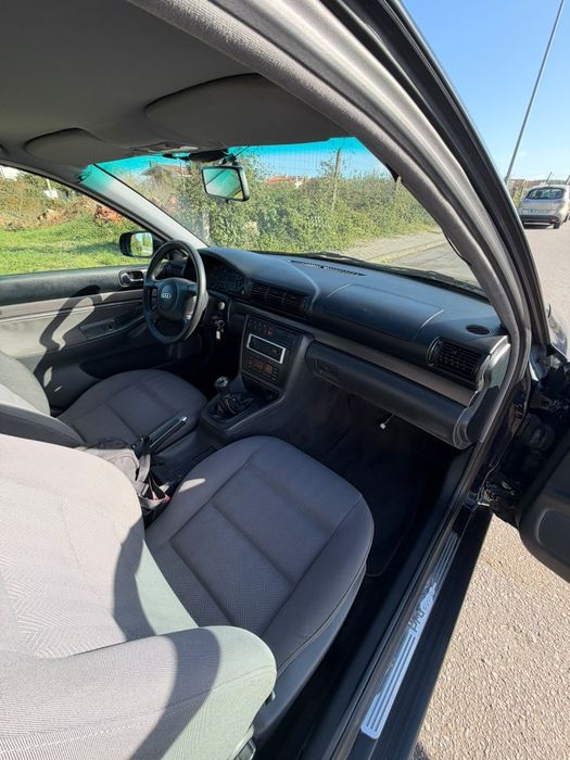 Audi A4 1.9 TDI 1998 — photo 5
