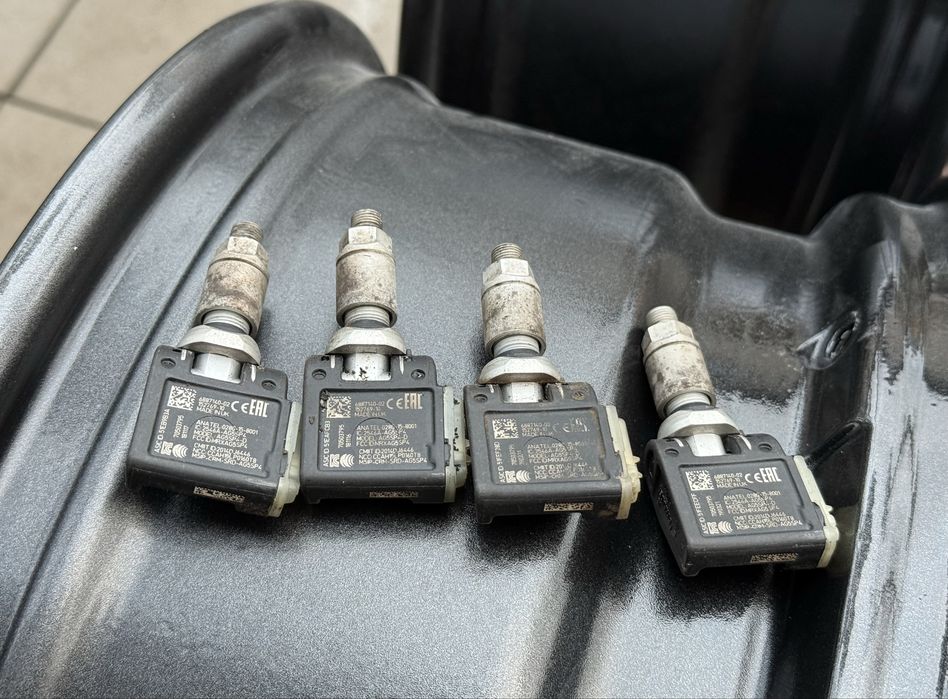 Нові різноширокі диски BMW оригінал 662M Style 5х112 на G30 G31 G32G11