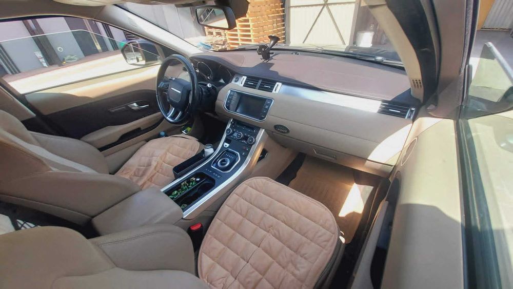 Land Rover Evoque 2015R