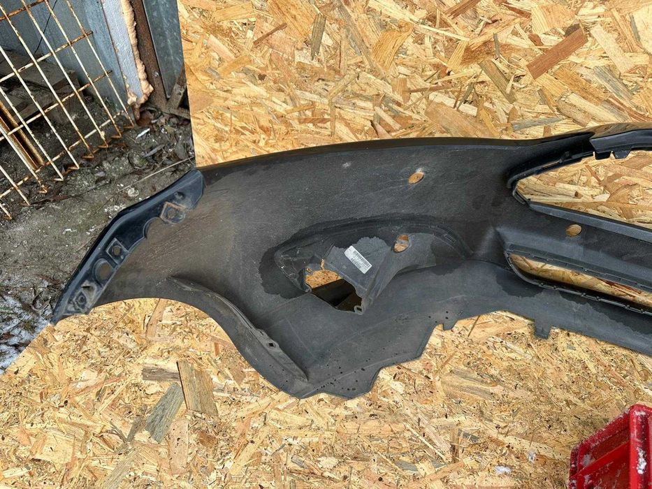 Ford Fiesta Mk7 lift 13-17 zderzak przedni przód cały orginał