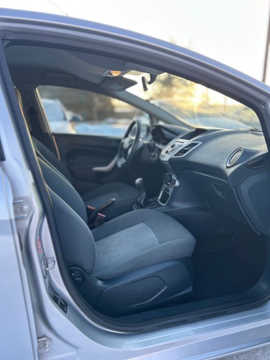 Ford Fiesta 2012 Rok 1.3 Benzyna