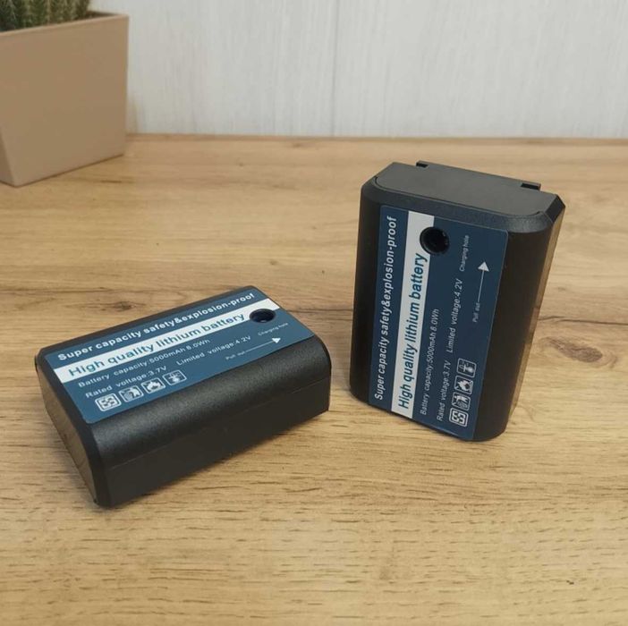 Лазерний 4D рівень на акумуляторі з триногою і кріпленнями у кейсі