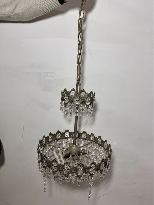 Lustre de teto antigo de cristal