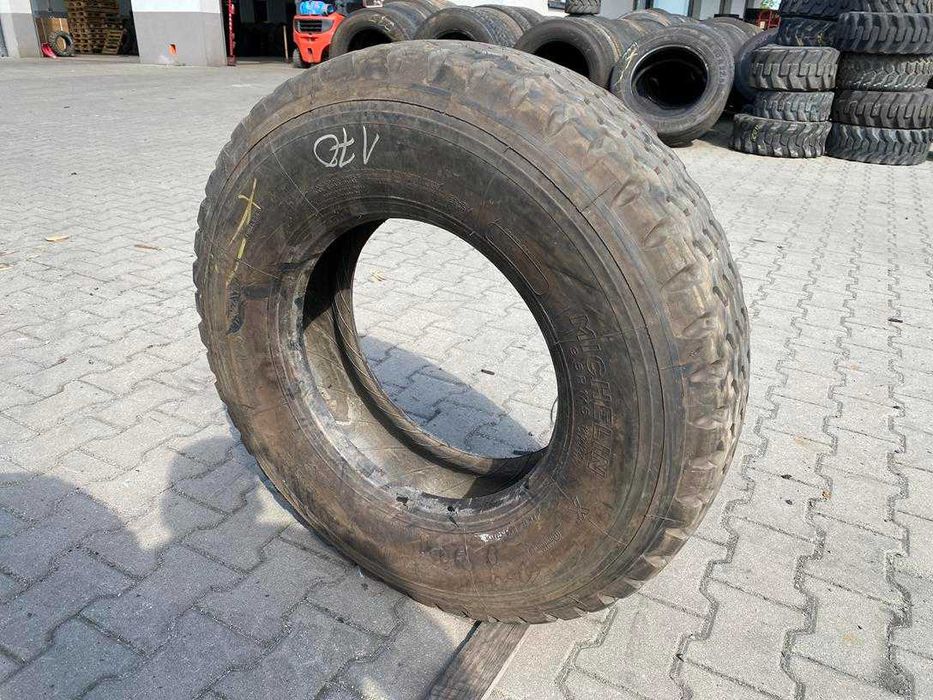 Opona używana prowadząca ciężarowa 9.5R17.5 MICHELIN XZY / 13-14mm