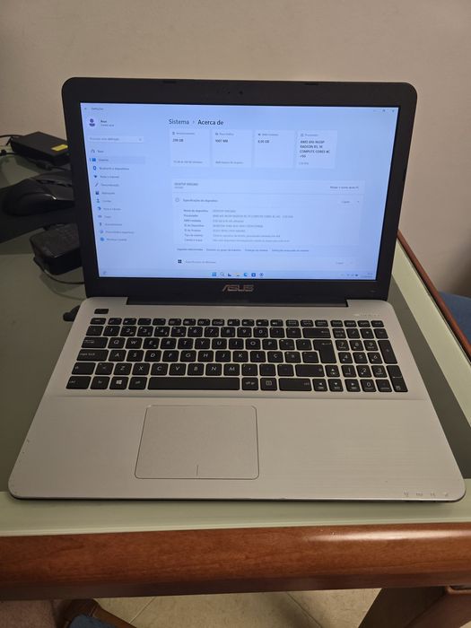 PC Portátil Asus SSD 480GB 8GB RAM