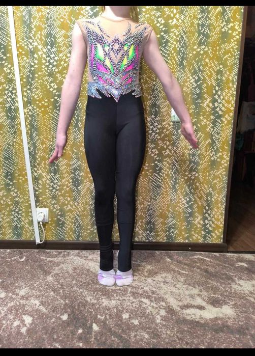 Комбинезон для художественной гимнастики