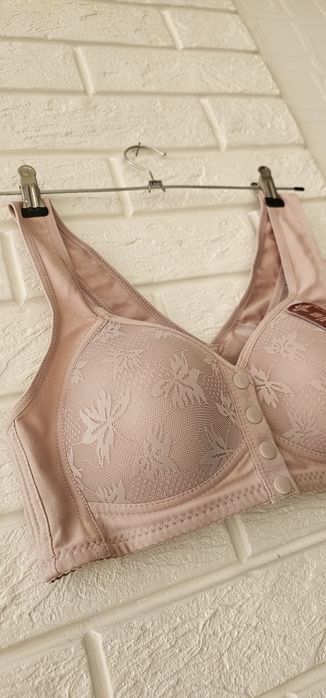 Бюстик на кнопках