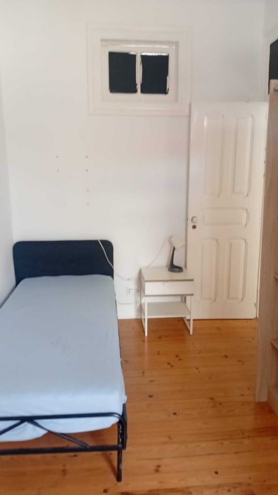 Rent a room in Alcântara