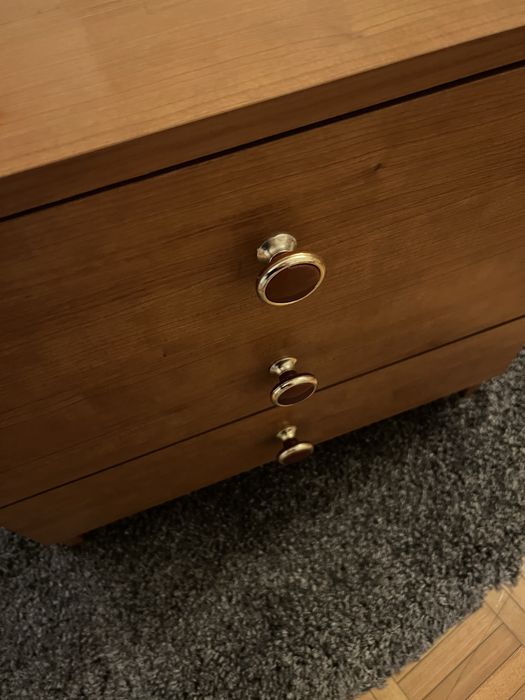 Conjunto de mesas de cabeceira