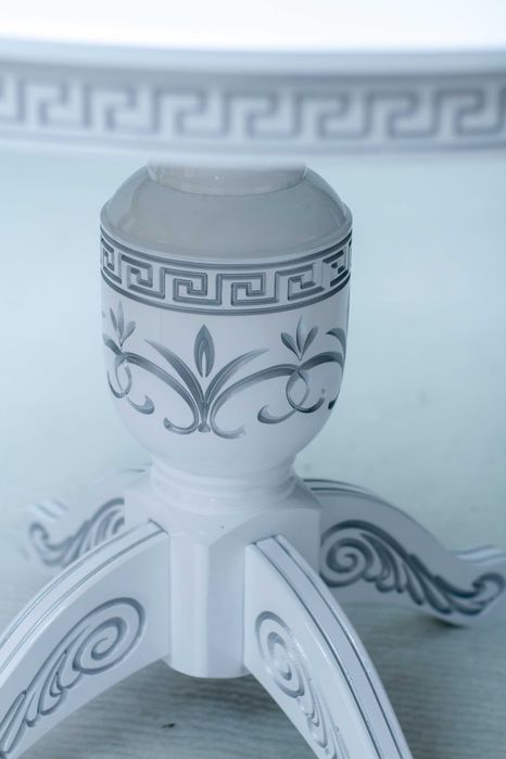 Круглий Стіл.Стіл у вітальню.Стол.Стіл на кухню