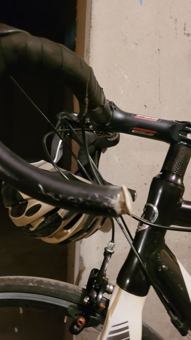 Rower szosowy bardz dobry uzywany