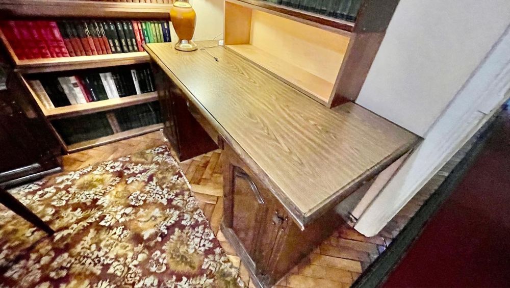 Ретто письмовий стіл 1982 р.,  антикварний письмовий стіл