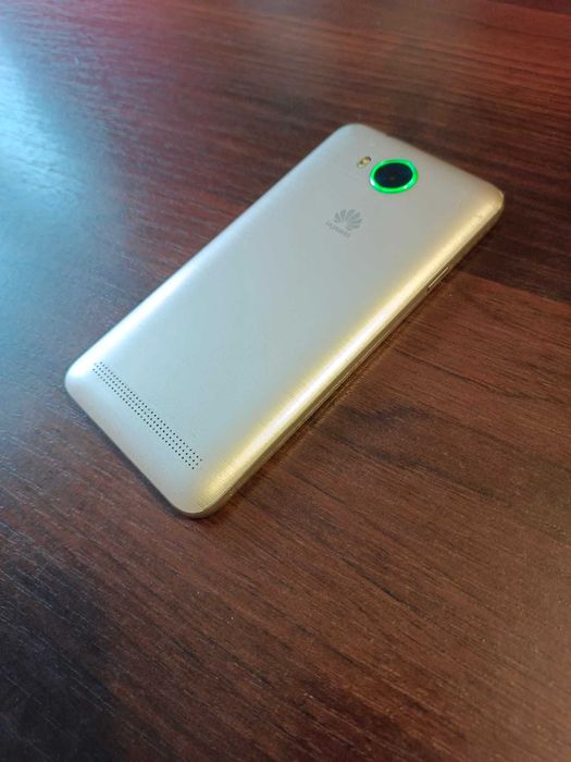 Huawei Y3 II 1/8Gb (LUA-U22) гарний стан