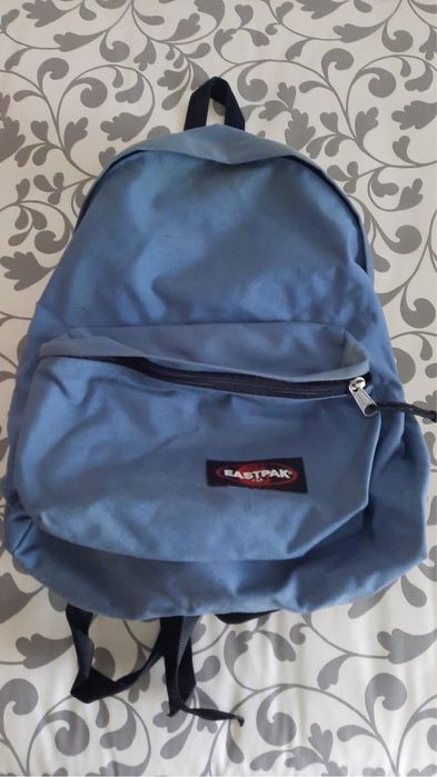 Duas mochilas Eastpak - Em azul