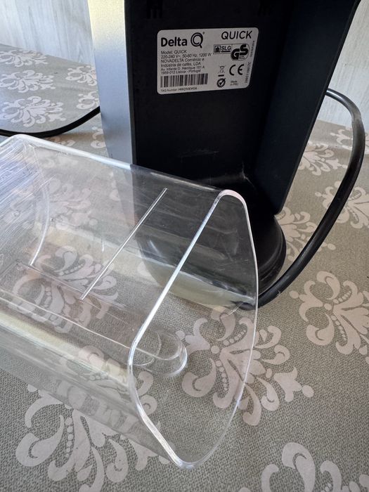 Máquina cápsulas DELTA