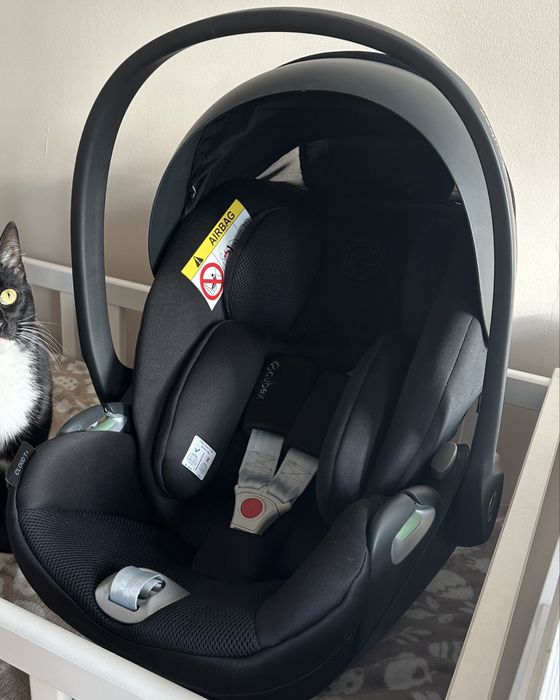 CYBEX CLOUD T i-Size Sepia Black w wersji Plus