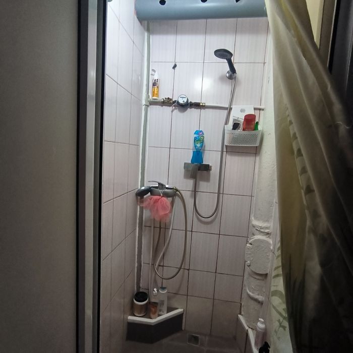 Продаж двух кімнат