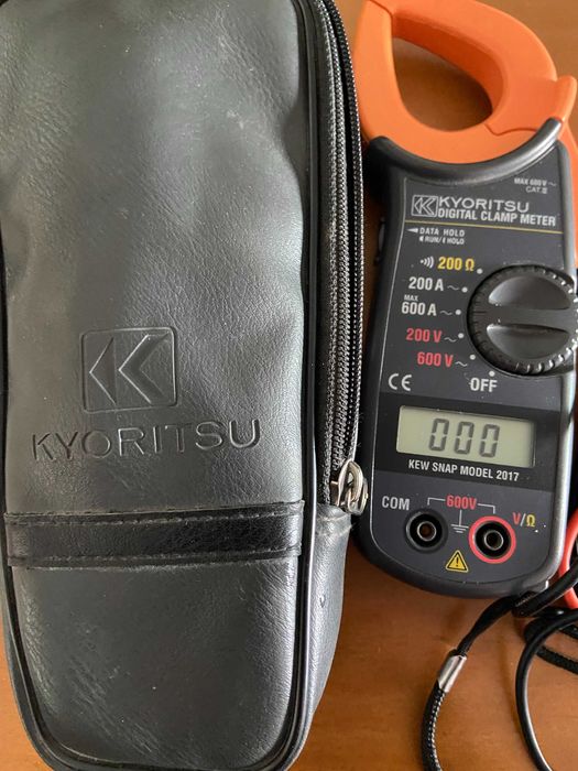 Alicate Digital Kyoritsu 600A